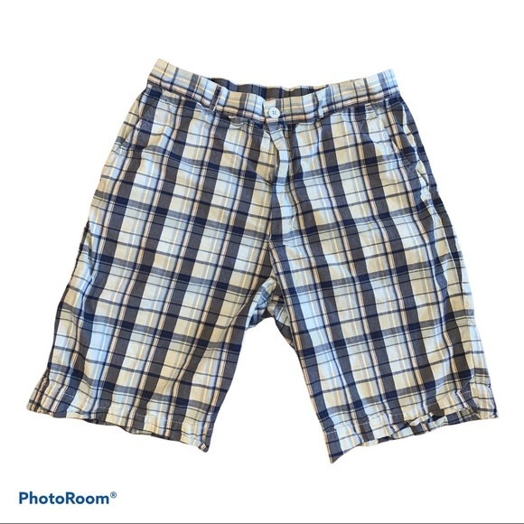 Lacoste Plaid 9” Shorts size 42 Medium - Picture 1 of 6